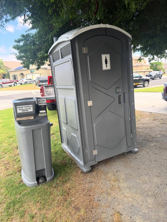 Same-Day Porta Potty Delivery in Anderson story cover